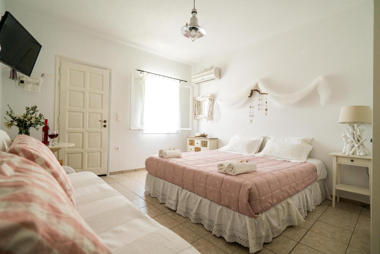 Plori Studios And Apartments ايجيلي المظهر الخارجي الصورة