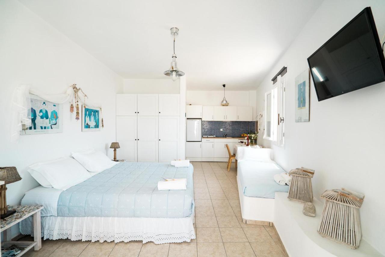 Plori Studios And Apartments ايجيلي المظهر الخارجي الصورة