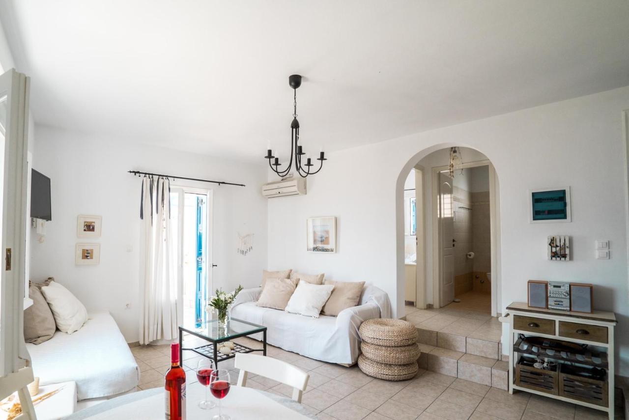 Plori Studios And Apartments ايجيلي المظهر الخارجي الصورة