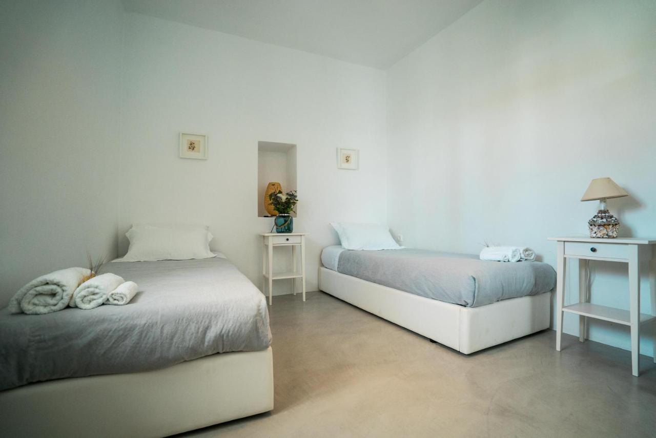 Plori Studios And Apartments ايجيلي المظهر الخارجي الصورة
