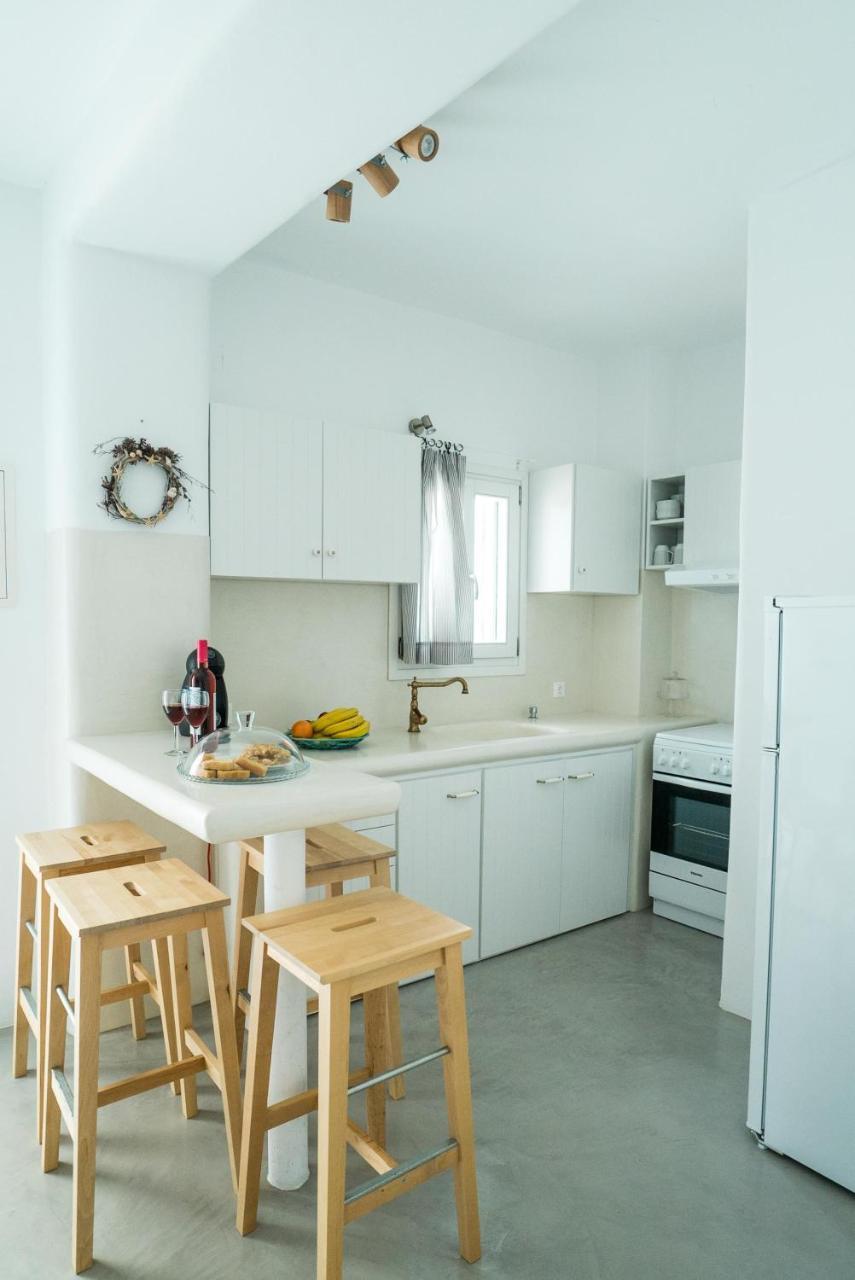 Plori Studios And Apartments ايجيلي المظهر الخارجي الصورة