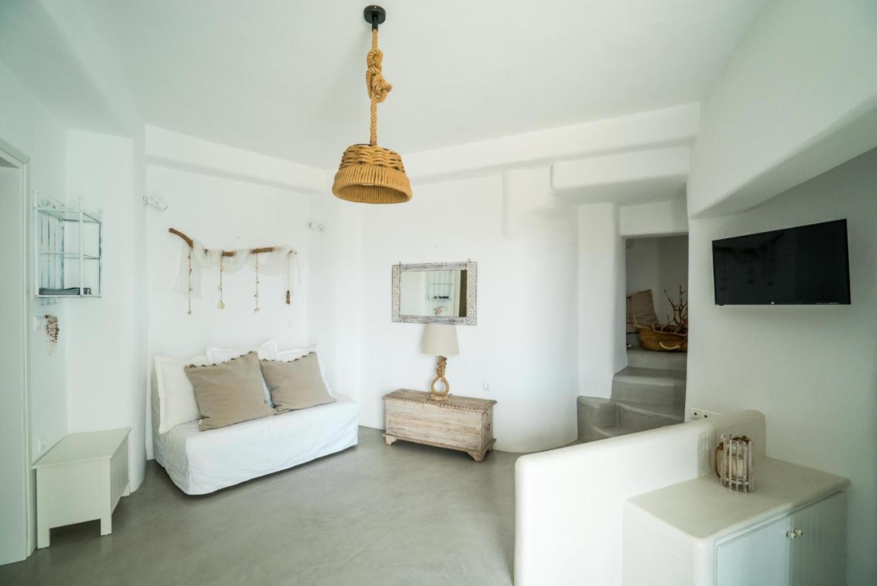 Plori Studios And Apartments ايجيلي المظهر الخارجي الصورة